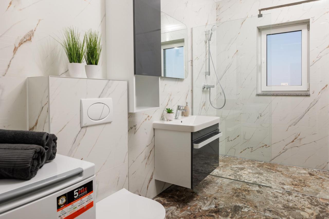 Elisio - Ninth Heaven Apartment Брашов Екстериор снимка
