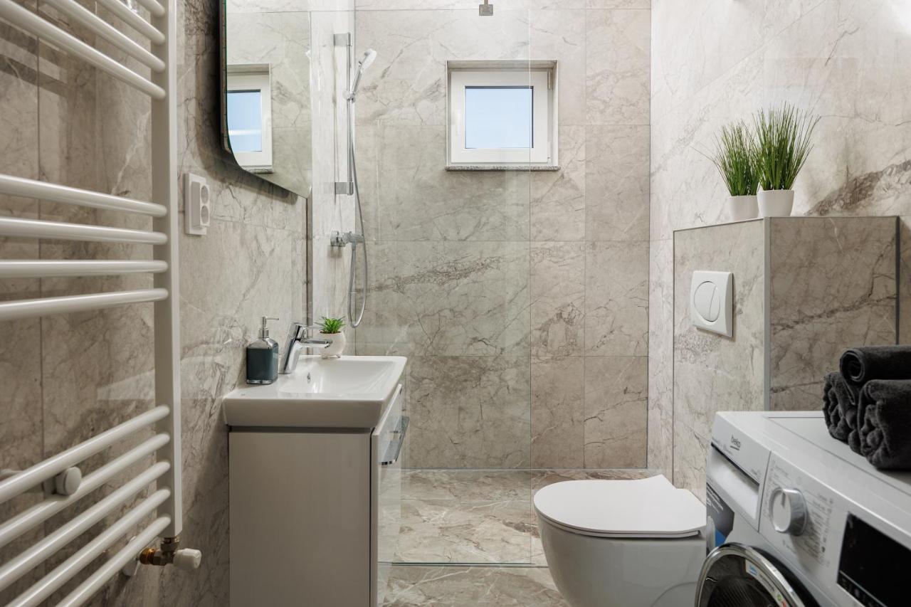 Elisio - Ninth Heaven Apartment Брашов Екстериор снимка